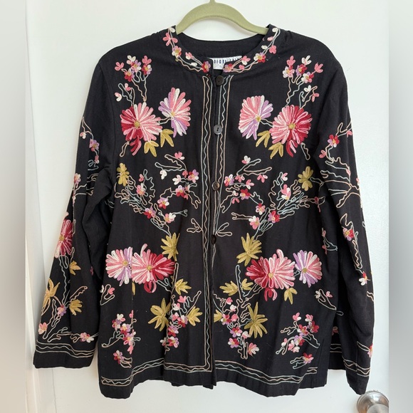 Vintage 90s Black Floral Embroidered Statement Jacket – Cottagecore Art Cardigan - Picture 7 of 7